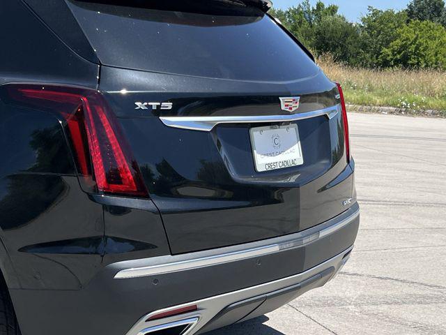 2025 Cadillac XT5 FWD Premium Luxury