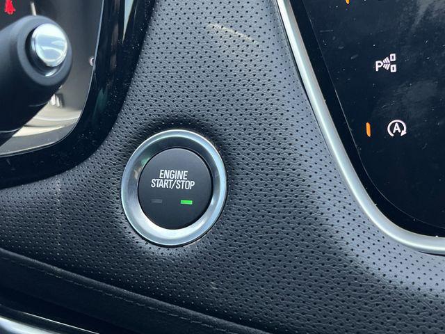 2025 Cadillac XT5 FWD Premium Luxury