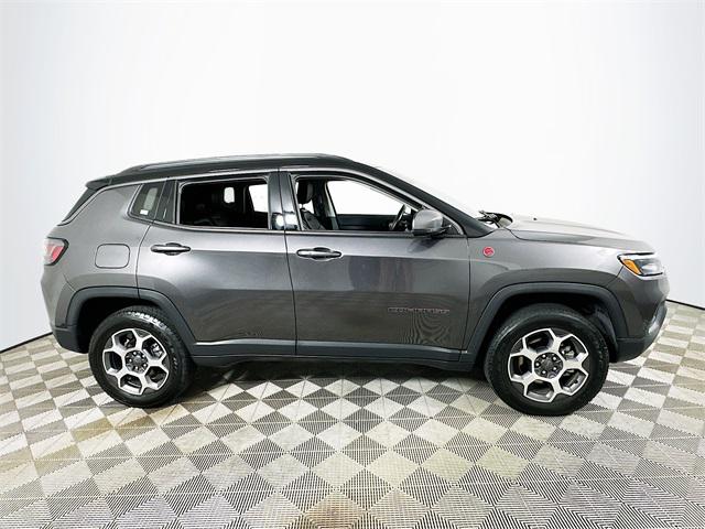 Compass Trailhawk