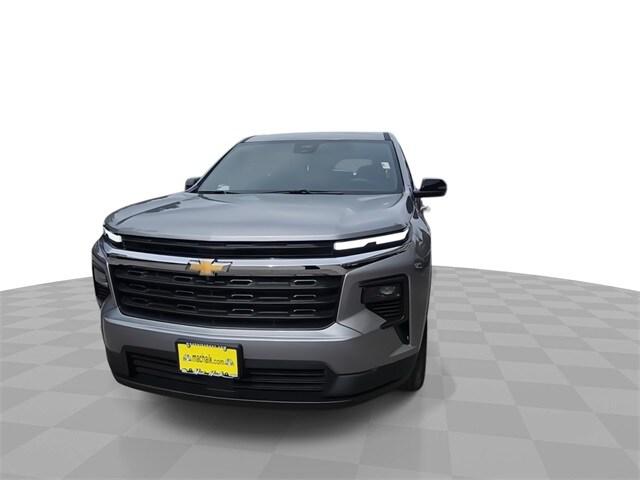 2024 Chevrolet Traverse FWD LS
