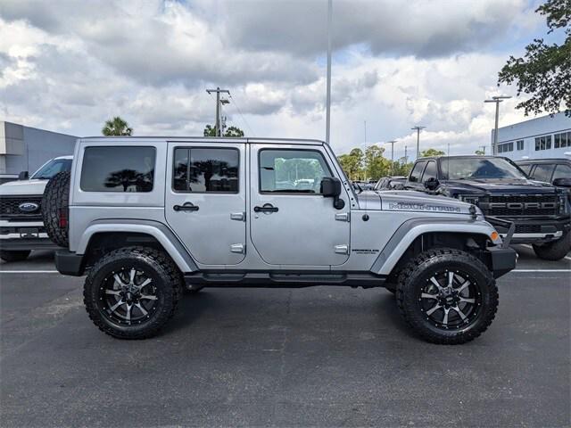 2017 Jeep Wrangler Unlimited Smoky Mountain 4x4