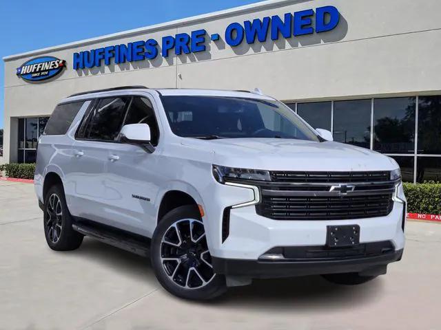 2022 Chevrolet Suburban 2WD RST