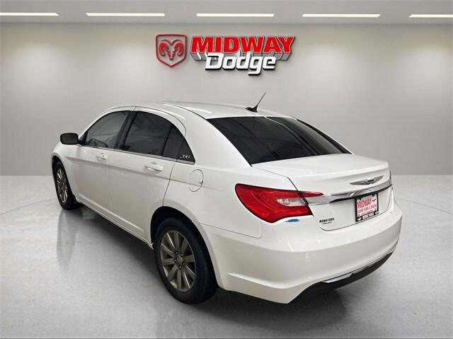 2013 Chrysler 200 Touring