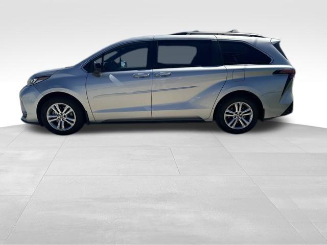 2023 Toyota Sienna XSE