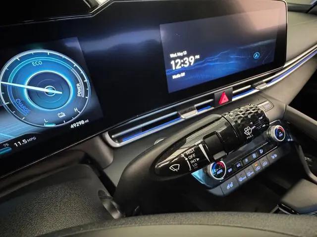 2023 Hyundai Elantra Hybrid Limited