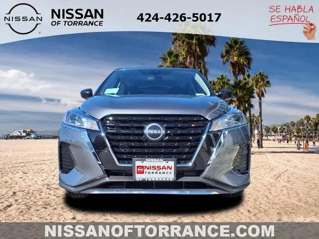 2025 Nissan Kicks S