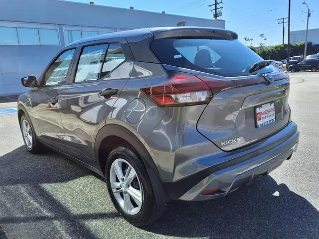 2025 Nissan Kicks S