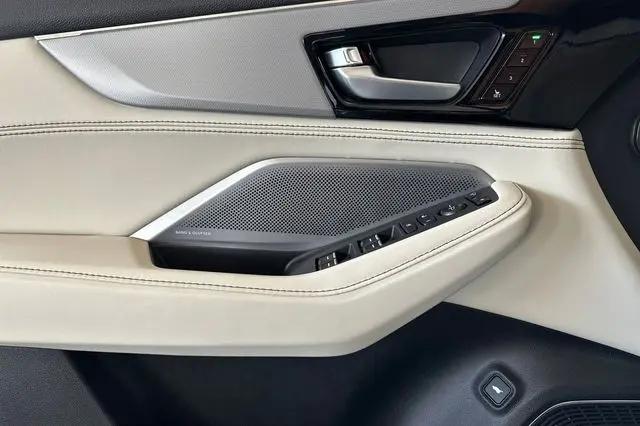 2025 Acura MDX A-SPEC Advance Package