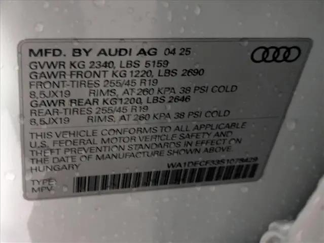 2025 Audi Q3 Premium 45 TFSI S line quattro Tiptronic