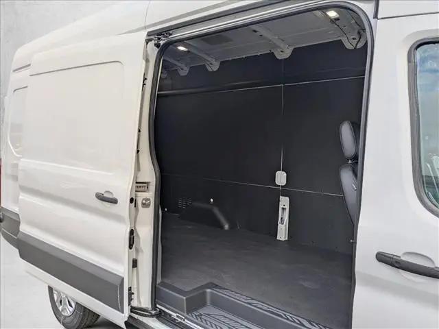 2025 Ford E-Transit-350 Cargo T-350