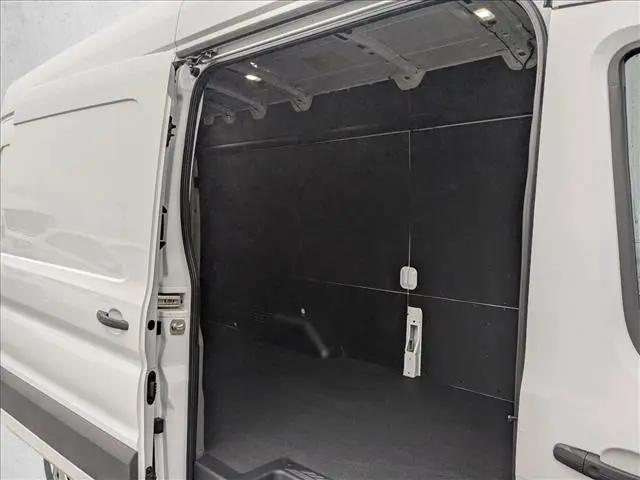 2025 Ford E-Transit-350 Cargo T-350