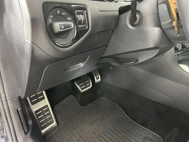 2021 Volkswagen Golf GTI 2.0T SE
