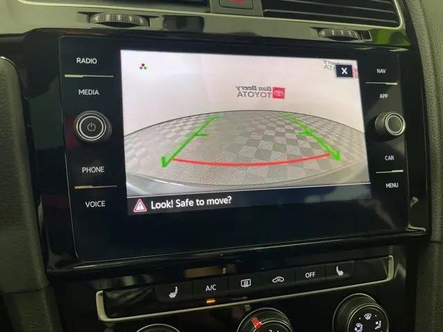 2021 Volkswagen Golf GTI 2.0T SE