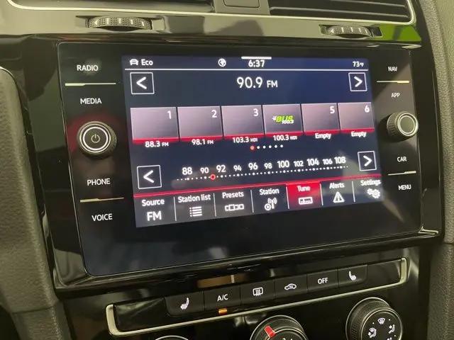 2021 Volkswagen Golf GTI 2.0T SE