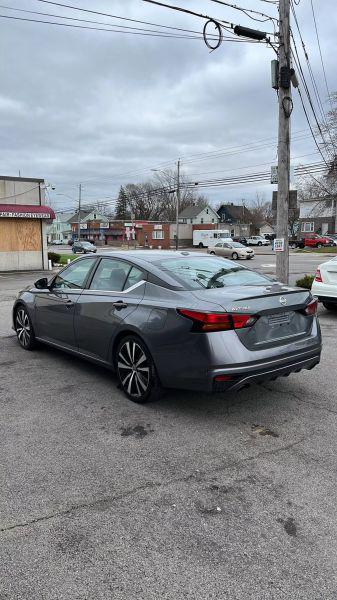 2019 Nissan Altima 2.5 SR