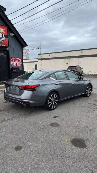 2019 Nissan Altima 2.5 SR
