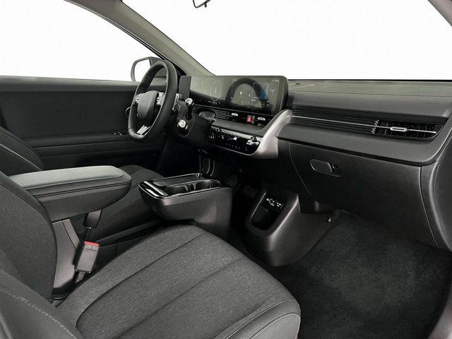 2025 Hyundai IONIQ 5 SE - Photo 13