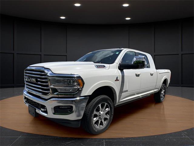 2024 RAM 3500 Limited Longhorn Mega Cab 4x4 64 Box