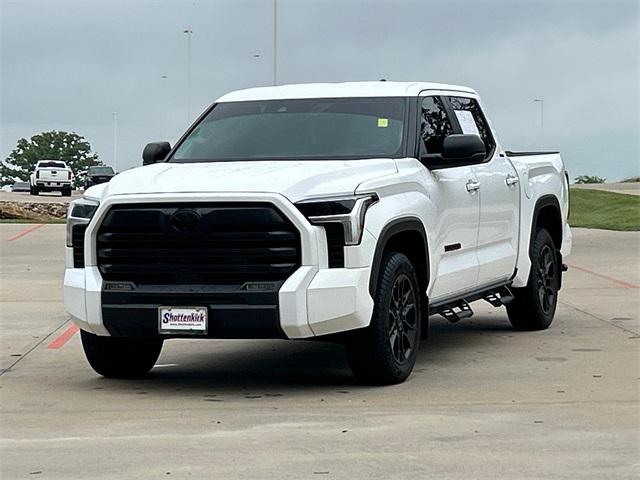 2024 Toyota Tundra SR5 2WD