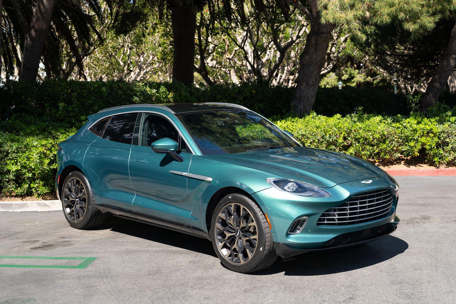 2021 Aston Martin DBX Base