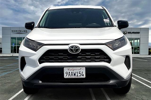 2022 Toyota RAV4 LE 2022 Toyota RAV4 LE