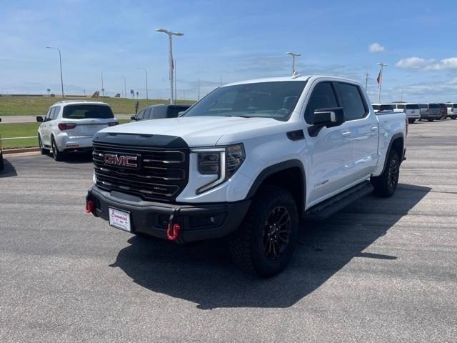 2023 GMC Sierra 1500 4WD Crew Cab Short Box AT4X