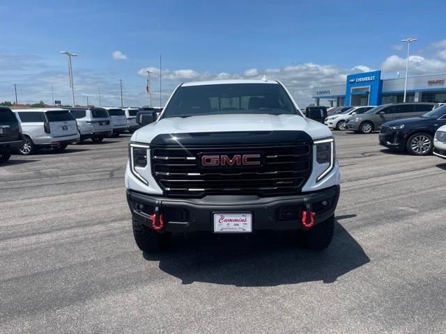 2023 GMC Sierra 1500 4WD Crew Cab Short Box AT4X