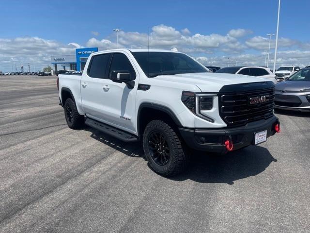 2023 GMC Sierra 1500 4WD Crew Cab Short Box AT4X