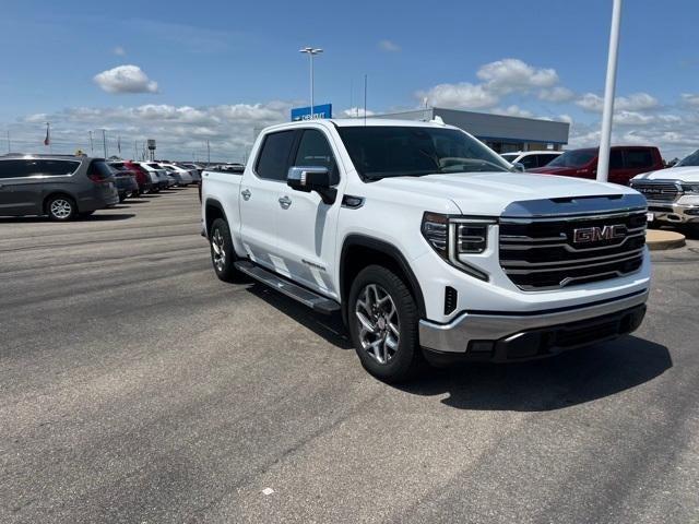 2023 GMC Sierra 1500 4WD Crew Cab Short Box SLT