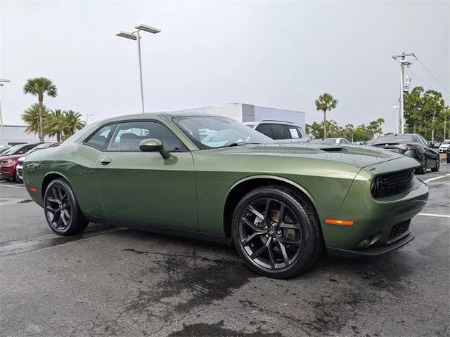 2022 Dodge Challenger SXT