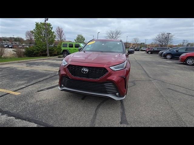 2022 Toyota Highlander XSE
