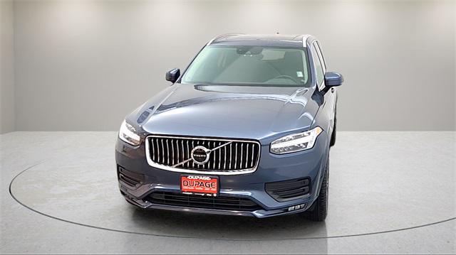 2022 Volvo XC90 T5 Momentum 7 Passenger