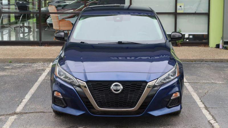 2021 Nissan Altima SR FWD