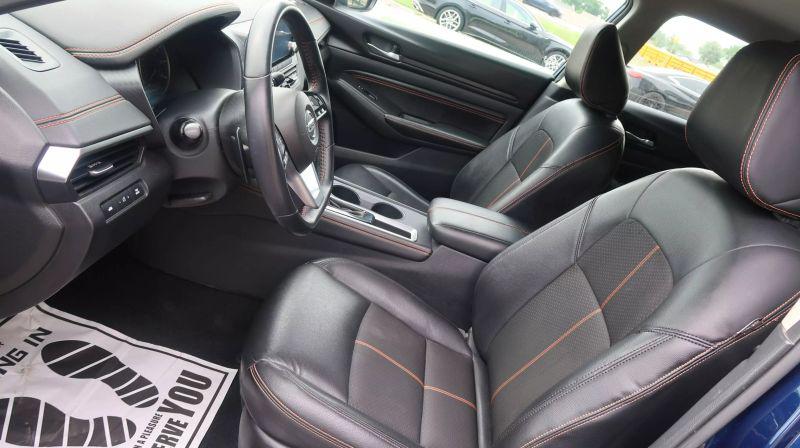 2021 Nissan Altima SR FWD