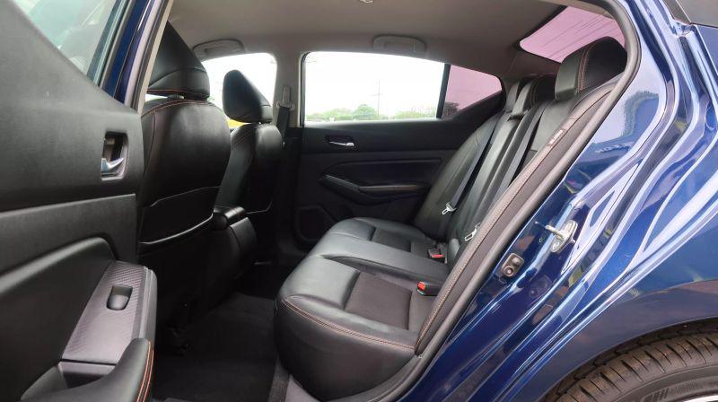 2021 Nissan Altima SR FWD