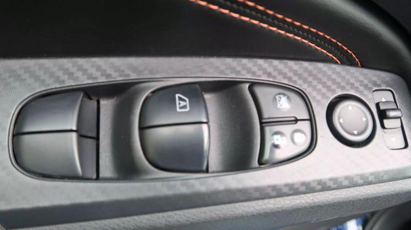 2021 Nissan Altima SR FWD