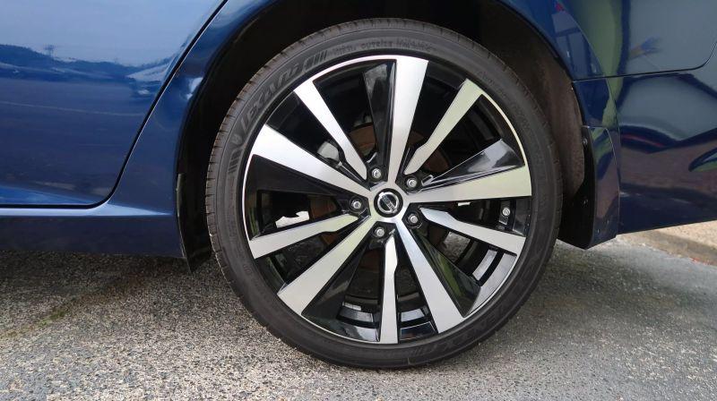 2021 Nissan Altima SR FWD