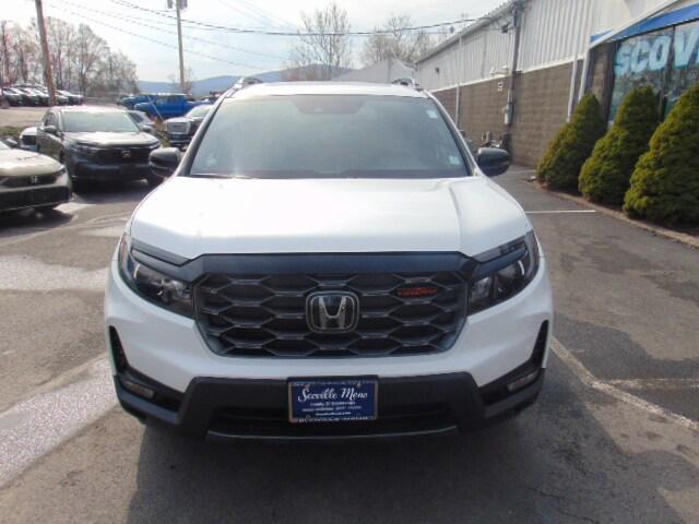 2022 Honda Passport AWD TrailSport