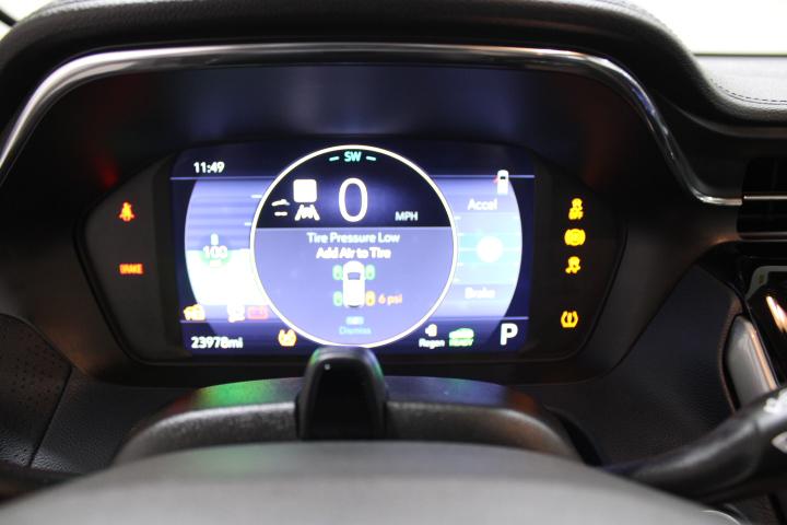 2022 Chevrolet Bolt EUV FWD Premier
