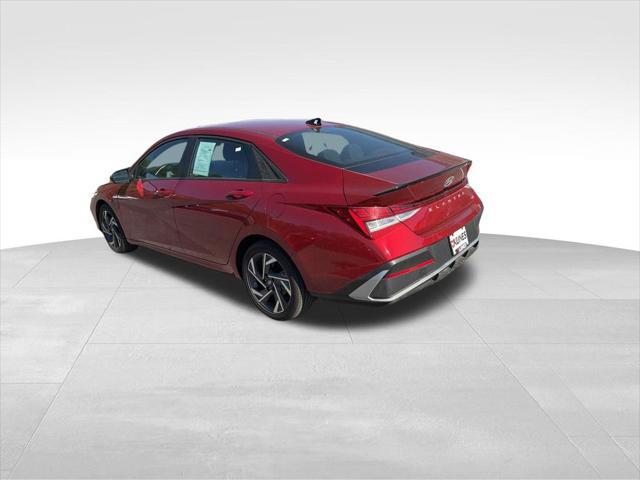 2025 Hyundai Elantra Hybrid SEL Sport