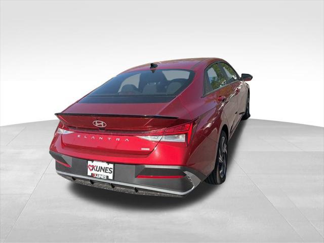 2025 Hyundai Elantra Hybrid SEL Sport