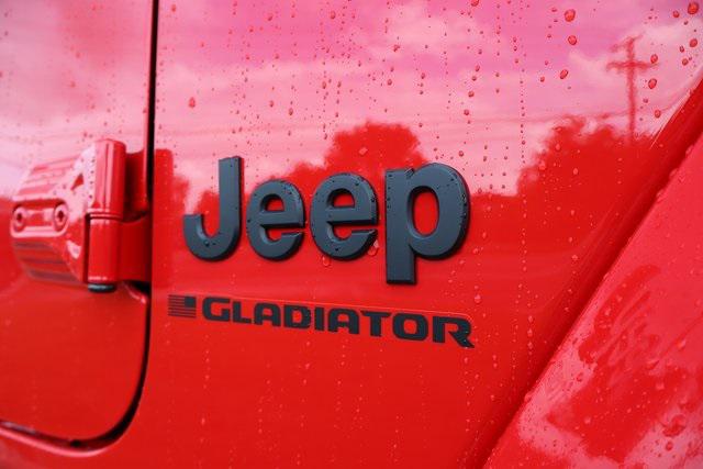2025 Jeep Gladiator GLADIATOR SPORT S 4X4