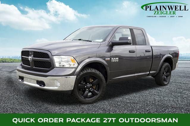 2016 RAM 1500 SLT