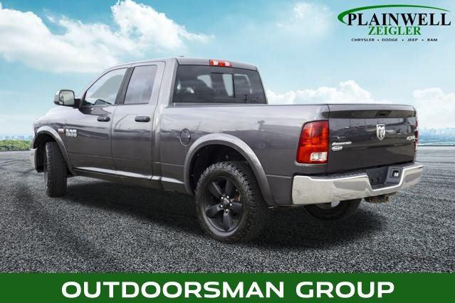 2016 RAM 1500 SLT