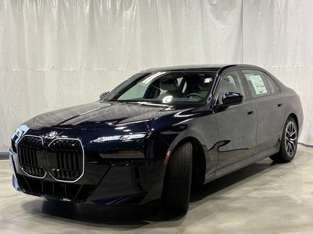 2025 BMW 740i xDrive 2025 BMW 740i xDrive