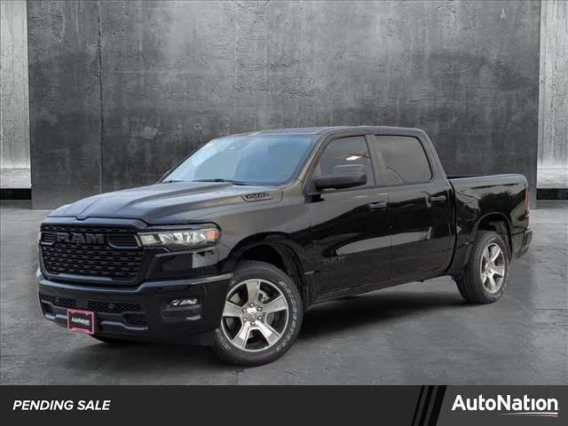 2025 RAM Ram 1500 RAM 1500 TRADESMAN CREW CAB 4X4 57 BOX