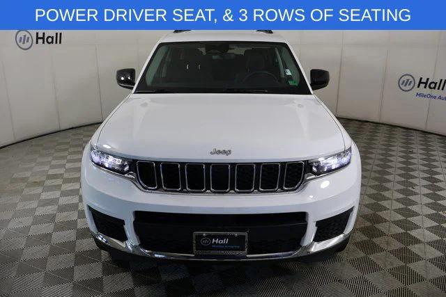 2023 Jeep Grand Cherokee L Laredo 4x4