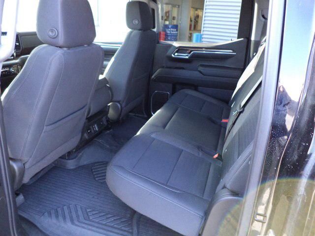 2023 Chevrolet Silverado 1500 4WD Crew Cab Short Bed RST