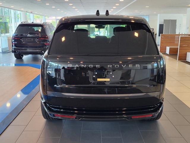 2025 Land Rover Range Rover P530 Autobiography
