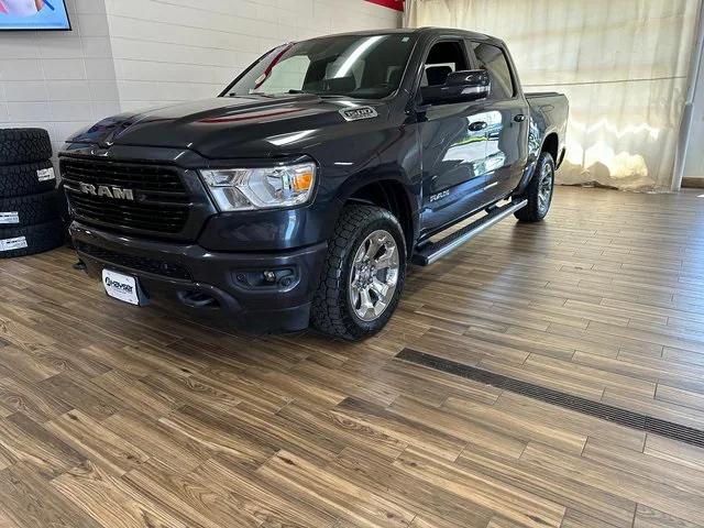 2019 RAM 1500 Big Horn/Lone Star Crew Cab 4x4 57 Box